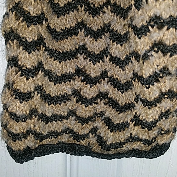 Turtle Kneck Sweater Blouse - Picture 4 of 5
